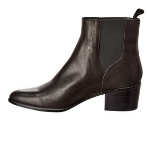 dolce vita corie leather chelsea boots